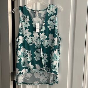WHBM green and white floral top NWT hi/lo style